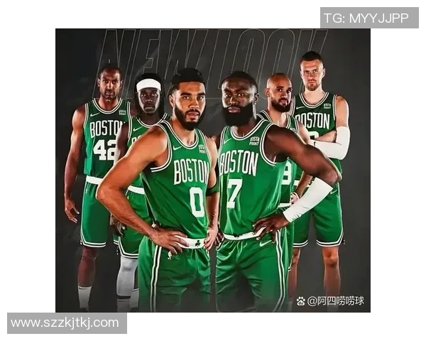 2025年现役美国足球球星排名解析与表现分析 2025年现役美国足球球星排名解析与表现分析